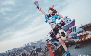 coser@镜酱化身《碧蓝航线》的“Kizuna Ai”绊爱，展现可爱萌萌的魅力