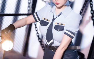 蕾姆的新姿态：探秘星之迟迟的狗耳警官COSPLAY风采