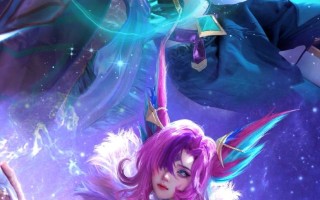 小柔SeeU和W小小白W在《英雄联盟》cos霞洛（Xayah-Rakan）